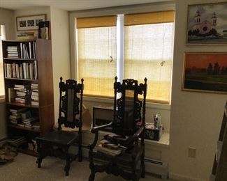 Set of carved William and Mary style chairs 