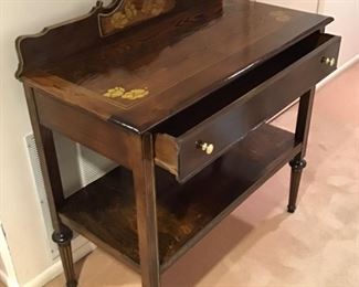 One drawer table 