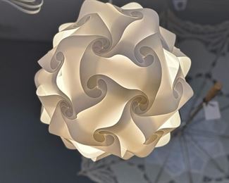 Modern Puzzle Pattern Hanging Light 