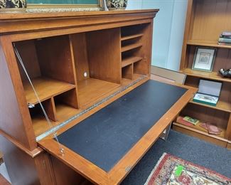 Inside of secretart.