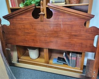 Queen headboard to bedroom set