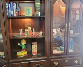 Center 2 wall units.  30" wide