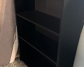 Black Bookshelf: Perfect for Dorm Use! 