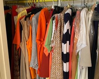 Women’s Clothing sizes are Large & Extra large - shoe size 12M. Some of brands are Coldwater Creek, Liz Claiborne, Eddie Bauer, Chaps, Sag Harbor 