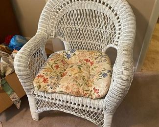 Bedroom - wicker chair 