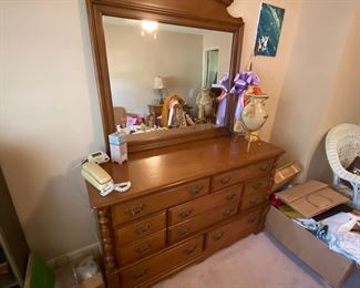 Dresser & mirror