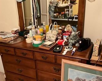 Dresser with mirror & miscellaneous pictures