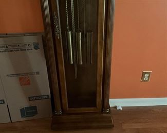 Lovely grandfather clock - works!