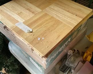 Parquet flooring pieces