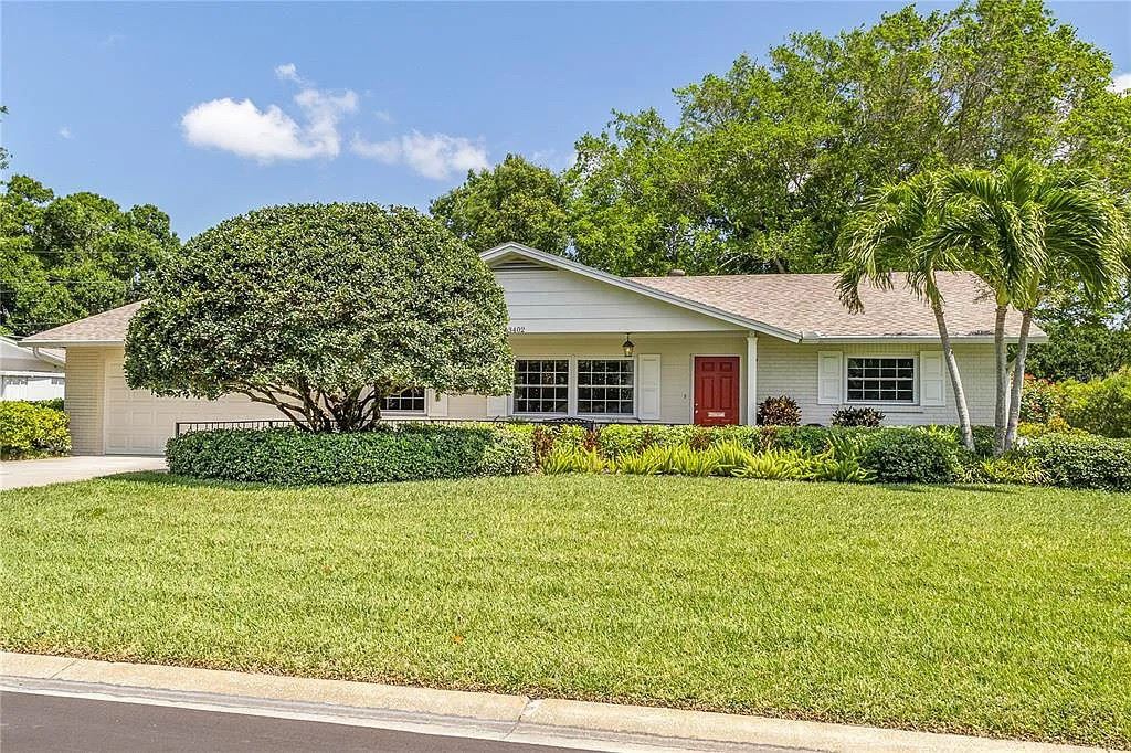 West Bradenton Estate Sale Saturday! starts on 7/8/2023