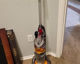 Dyson Vac