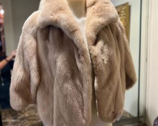 Blond fur stole