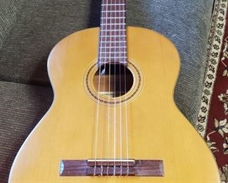 Ventura Bruno Guitar 