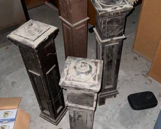 4 bannister/baluster 