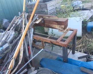 Heavy duty shaper with working motor