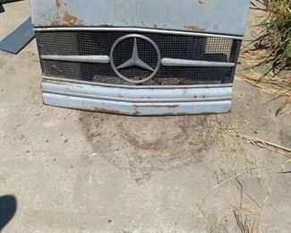 1950’s Mercedes van front end 