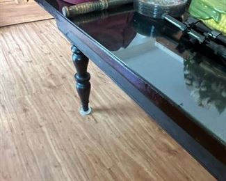 Dining table rustic and great condition