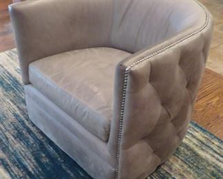 Bernhardt Palazzo leather swivel chair