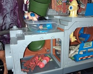 Vintage Teenage Mutant Ninja Turtles Sewer Playset W/ Figures