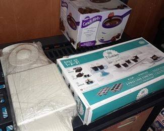 Wilton Candy Melts & Cake Cone Pan Set