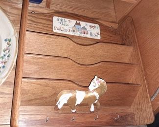 Heartland Dish Set & Accessories