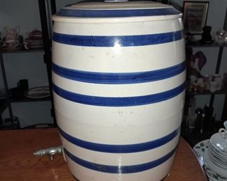 FABULOUS Antique Ransbottom Blue Crown Beverage Dispenser Crock Cooler W/ Lid (4 Gallon)