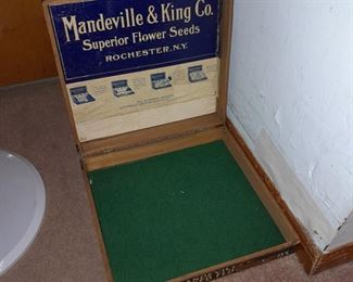 Antique Mandeville & King Co. Superior Flower Seeds Advertising Wooden Box (Rochester, NY)