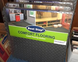BRAND NEW Best Step Comfort Flooring (4 Packages)