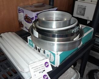 Kitchen Supplies & Equipment