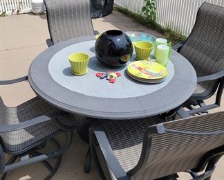 BBQ grill is also for sale