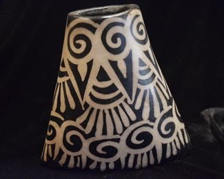 Peruvian Chulucana Vase