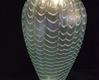 Kosta Boda Artist Collection Green Irridescent Vase 10" Bertil Vallien 48439