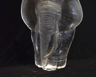 Glass elephant paperweight sculpture by Swedish designer Mats Jonasson. Signed base with pattern number 33139 and
M.Jonasson