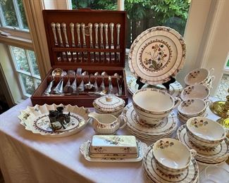 Silver Diner Flatware "French Provincial" by Towle; Table Service "Cowslip" by Spode/Copeland