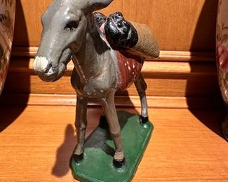 Rare Tiaquaplaque Figure