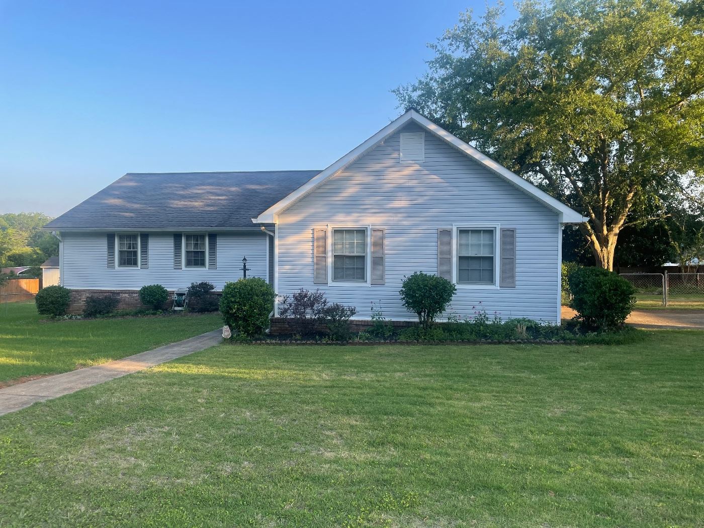 Living Estate of Oliene Finley in Anniston, AL starts on 7/7/2023