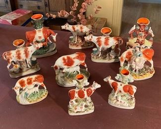 Original, Antique Staffordshire Figurines from 1860-1880. Hand Painted, from England. - Cows, Left and Right Pairs