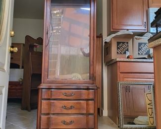 Antique/Vintage Curio Cabinet.