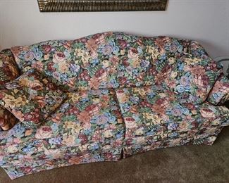 Broyhill Couch!