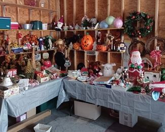 Holiday Collectibles