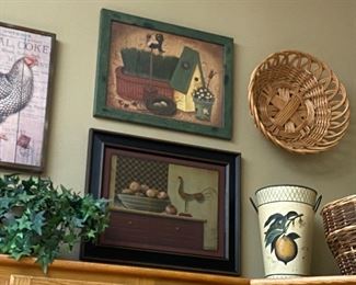 Decorative Accessories