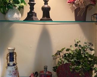 Decorative Accessories