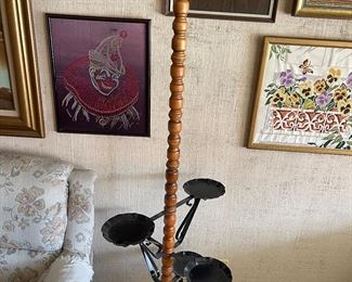 Full picture of multi-level plant stand