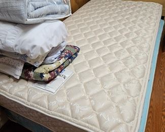Twin size Sealy Mattress & Box Spring
