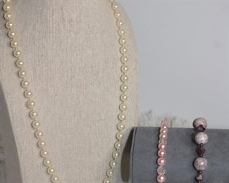 Faux Pearl Necklace With Beaded Bracelets