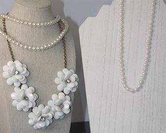 White Flower Necklace Paired With Faux Pearl Necklace