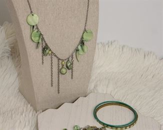 WomenaTMs Shell Coin Necklace With Bracelets