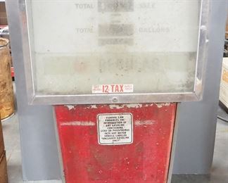 Vintage Gas Pump Mfg By American Oil, With Phillips 66 Labels
