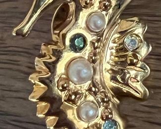 Seahorse Pin