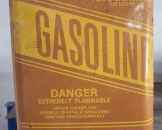 #172 • Vintage 2 Gallon Gasoline Can